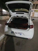 voitures-renault-clio-5-2021-business-algerie