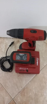 VISSEUSE HILTI 12V