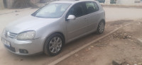 moyenne-berline-volkswagen-golf-5-2005-les-eucalyptus-alger-algerie