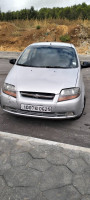 voitures-chevrolet-aveo-4-portes-2006-constantine-algerie