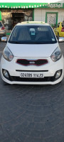 voitures-kia-picanto-2014-brazzilia-annaba-algerie