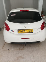 voitures-peugeot-208-2015-allure-facelift-el-eulma-setif-algerie