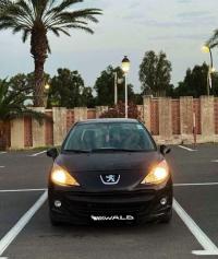 سيارات-peugeot-207-2011-active-العاشور-الجزائر