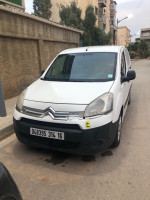 voitures-citroen-berlingo-2014-tole-niveau-2-reghaia-alger-algerie