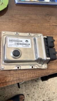 قطع-غيار-السيارات-memoire-fiat-500-hybride-شراقة-الجزائر