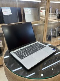 كمبيوتر-محمول-dell-pro-plus-13-ultra-7-268v-32gb-512gb-avc-140v-ecran-fhd-القبة-الجزائر