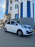 city-car-kia-picanto-2014-pop-alger-centre-algeria