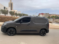 voitures-fiat-doblo-2023-algerie