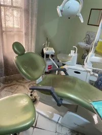 Fauteil Burreau Et Accessoires Pour Chirurgie Dentaire