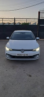 voitures-volkswagen-golf-8-2022-editiion-alger-centre-algerie