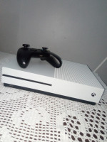 xbox-one-s-1000gb-occasion-meme-pas-1-annee-blida-algerie