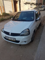 citadine-renault-clio-campus-2014-guelma-algerie