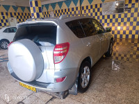 voitures-toyota-rav4-2010-naama-algerie