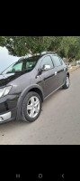 voitures-dacia-sandero-2014-guelma-algerie