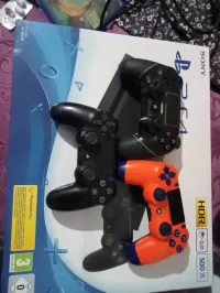 PS4 slim 500 g