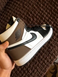Air jordan 1 dark mocha super good