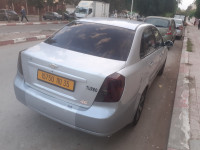 moyenne-berline-chevrolet-optra-5-portes-2010-tidjelabine-boumerdes-algerie