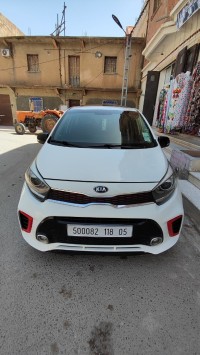سيارات-kia-picanto-2018-gt-line-سريانة-باتنة-الجزائر