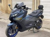 motos-scooters-yamaha-tmax-560-2-2023-annaba-algerie