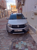 voitures-dacia-sandero-2018-stepway-ouargla-algerie