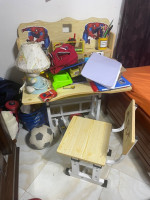 tables-pc-bureaux-bureau-pour-enfants-bab-ezzouar-alger-algerie