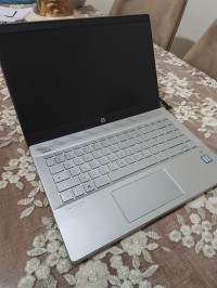 كمبيوتر-محمول-hp-pavilion-14-i5-8265u-8-gb256-باتنة-الجزائر