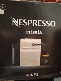 Machine à café Nesspresso Inissia