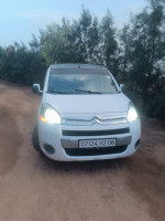 voitures-citroen-berlingo-2012-bechar-algerie