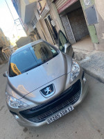 moyenne-berline-peugeot-308-2008-maghnia-tlemcen-algerie