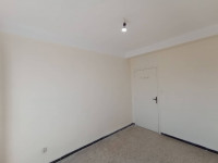 appartement-location-f3-alger-mohammadia-algerie