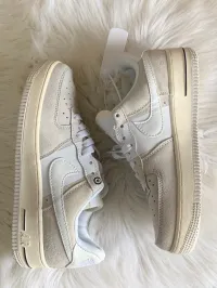 AF1