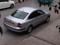 grande-berline-volkswagen-passat-2004-setif-algerie