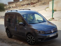 voitures-volkswagen-caddy-2019-collection-aflou-laghouat-algerie