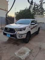 pickup-toyota-hilux-2022-legend-dc-4x4-oran-algerie