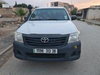 utilitaire-toyota-hilux-2013-dcabin-berrouaghia-medea-algerie