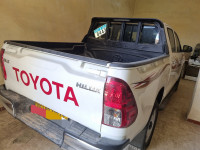 voitures-toyota-hilux-2022-legend-dc-4x4-ouargla-algerie