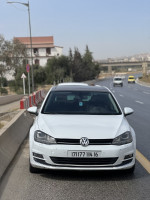 voitures-volkswagen-golf-7-2014-highline-algerie