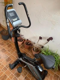 Velo de sport appartement marque axion