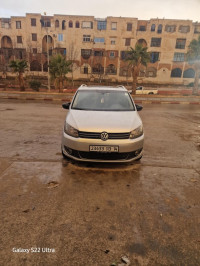 voitures-volkswagen-touran-2013-life-tiaret-algerie