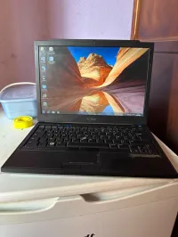 Pc portable Dell Latitude E4300