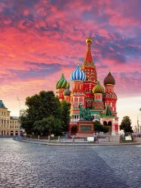 MOSCOU/ ST PETERSBOURG MAI/ JUIN, A PARTIR DE 277000 DA SEULEMENT!