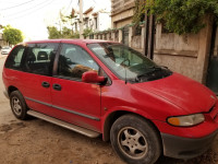 voitures-chrysler-voyager-2-1996-blida-algerie