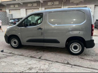 voitures-fiat-doblo-2024-ain-naadja-alger-algerie