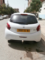 voitures-peugeot-208-2013-allure-bouira-algerie