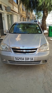 سيارات-chevrolet-optra-5-portes-2009-بني-مسوس-الجزائر