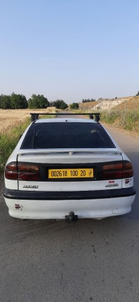 سيارات-renault-laguna-1-2000-بوسعادة-المسيلة-الجزائر