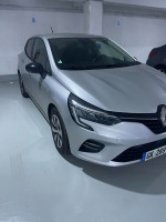 voitures-renault-clio5-2022-oran-algerie