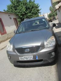 voitures-kia-carens-2011-bouira-algerie