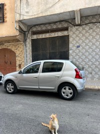 سيارات-dacia-sandero-2011-وهران-الجزائر