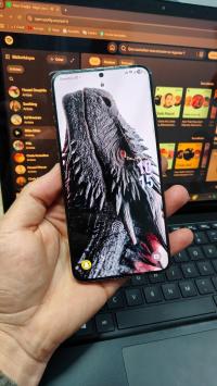Samsung Galaxy S22+ thumbnail 3